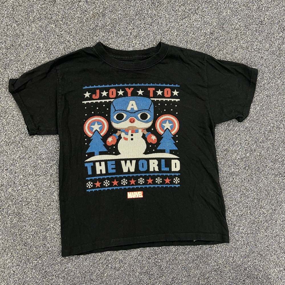 Marvel Christmas Captain America tee - medium